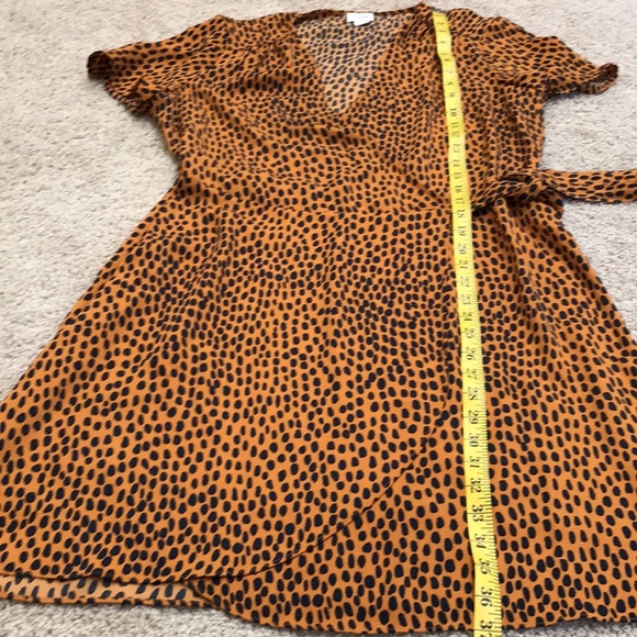 J. CREW amber with black Size 12 twill drapey wrap dress - Picture 11 of 12